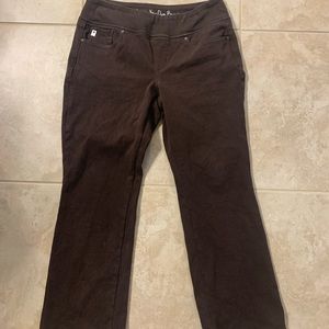%%%Belle by Kim Gravel Flexibelle Bootcut Jeans size 10P dark brown